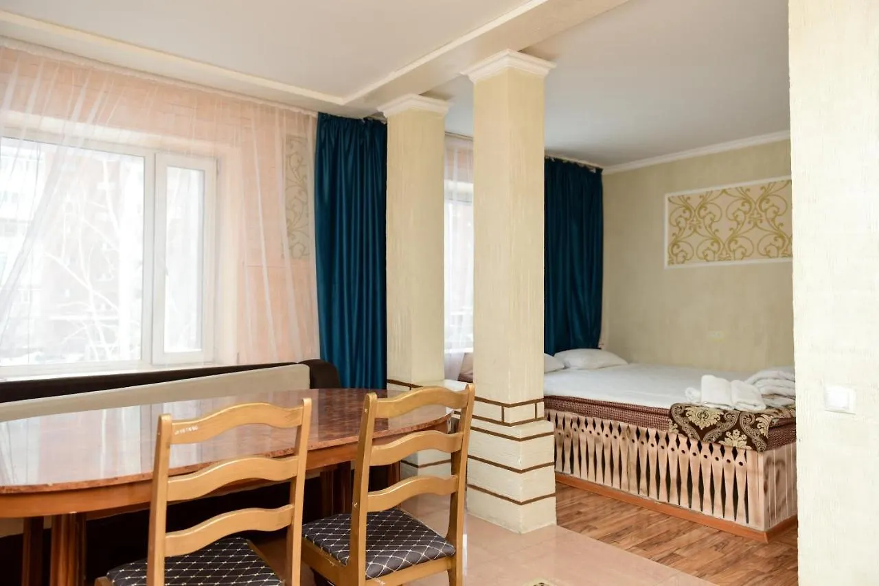 Hotel Dostar Астана